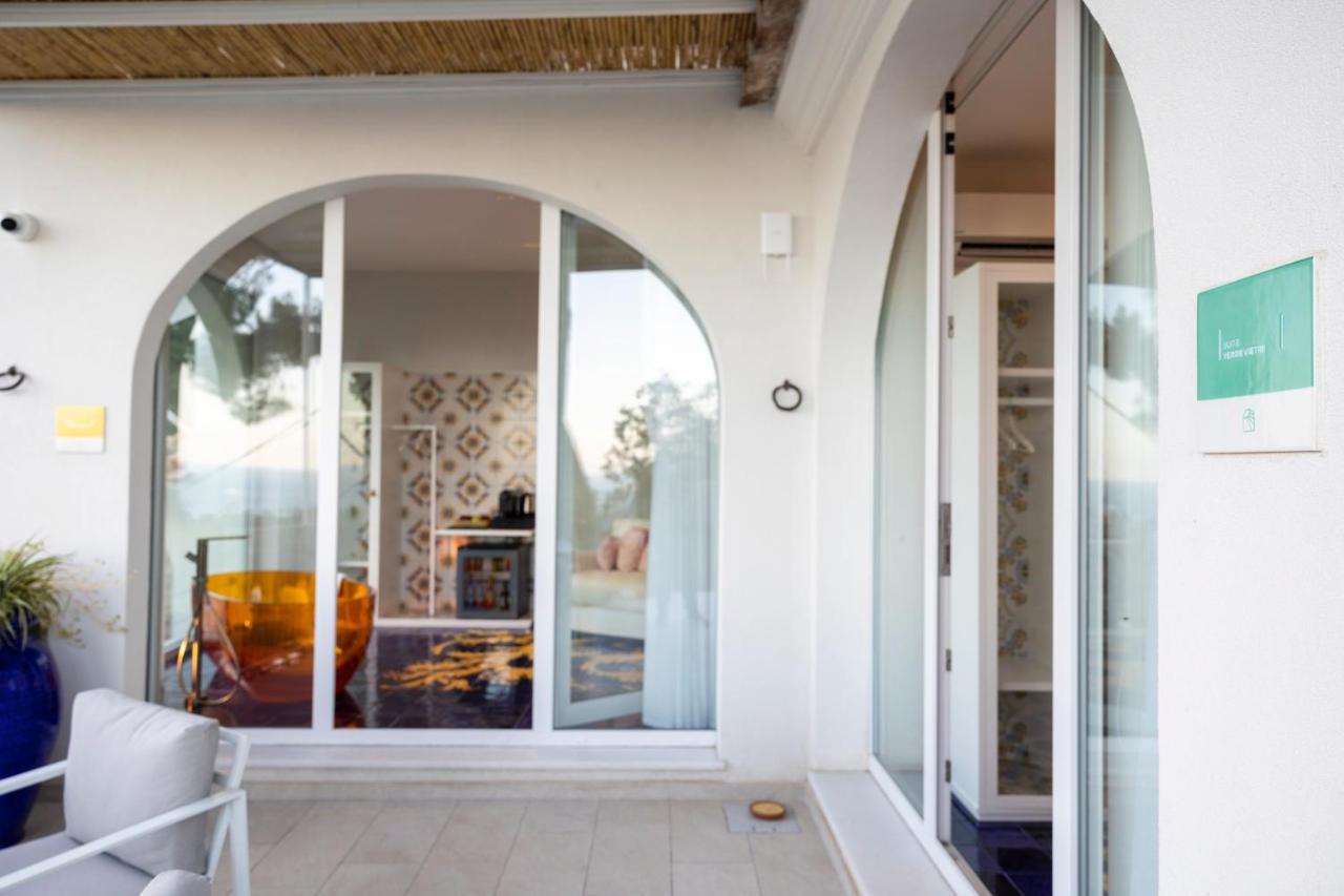 Decori Suites Amalfi Coast - Free Parking Vietri Exterior foto